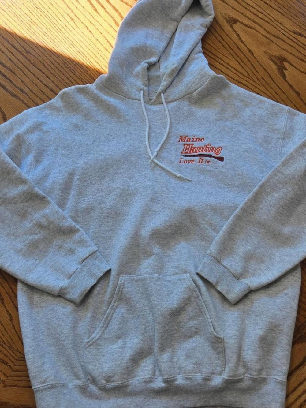 Vintage Lee Gray Maine Hunting Embroidered Hoodie Made in USA XL